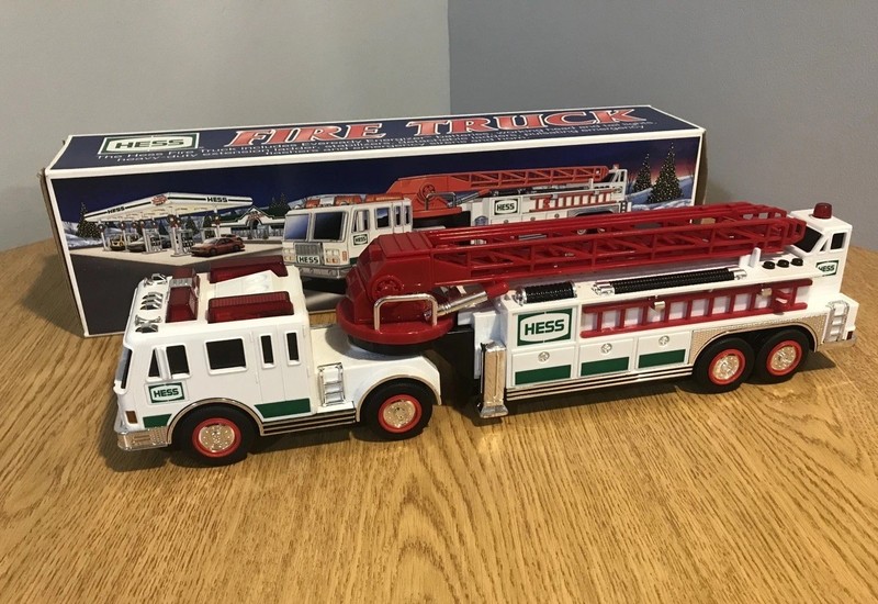 Hess Fire Truck Toy 2000 In Original Box Ladder Lights Sirens Tested Works *READ