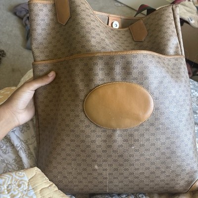Gucci GG Supreme Large Tote Beige/Brown Snap Closure, Detachable Strap, Gold