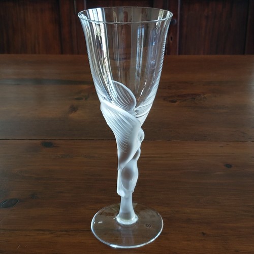 Igor Carl Faberge Frosted Snow Dove Bird Crystal Red Wine Glasses 9” - France - Picture 6 of 8
