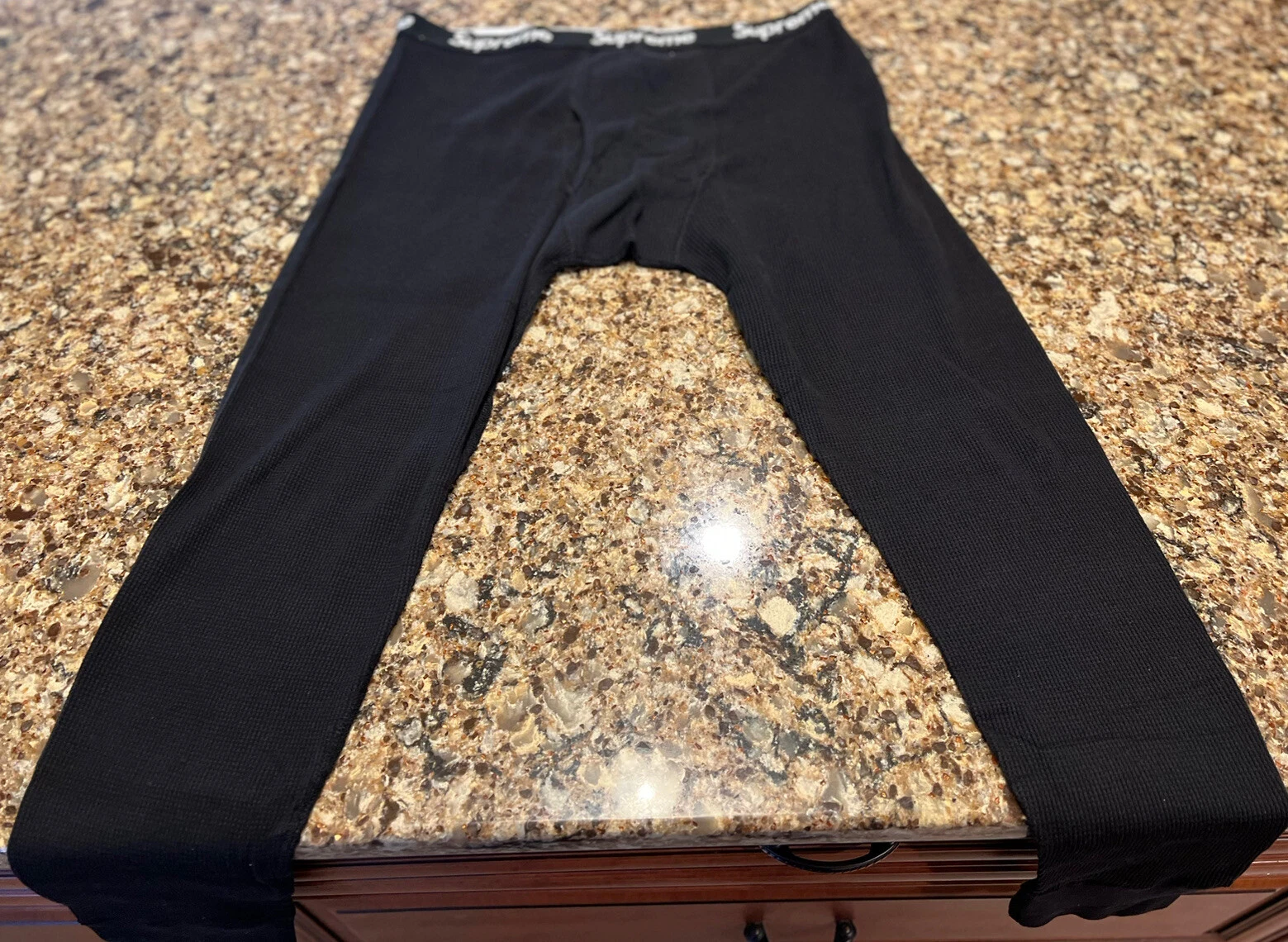 Pantalon thermique Supreme Hanes noir FW22 taille 2 XL authentique