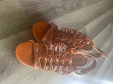 michael antonio heels Size 8 little worn on bottom