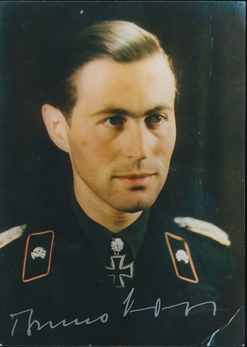 Bruno Kahl signed color photo. Panzer Oakleaves winner.