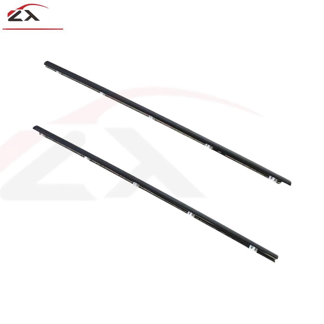 Honda Civic Front Window Glass Seal Pair 72410-SR3-003 72450-SR3-003