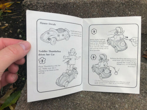 Pulgarela Ideal Toys 1970 niño pequeño con instrucciones de coche - Imagen 2 de 3