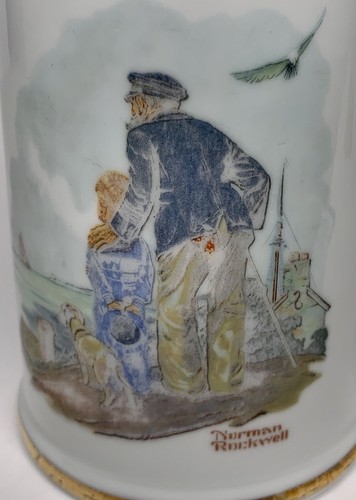 Vintage - Norman Rockwell "Looking Out To Sea" Porzellan Becher Krug Goldrand RAR - Bild 7 von 7