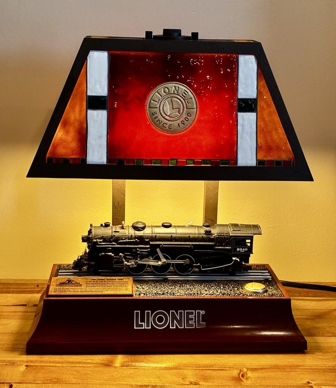 Vintage The Lionel Hudson 700E Animated Train Railroad Desk Lamp Lights & Sound