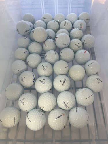 Titleist Pro V1 2024 White 4A Golf Balls - Single - Picture 4 of 4