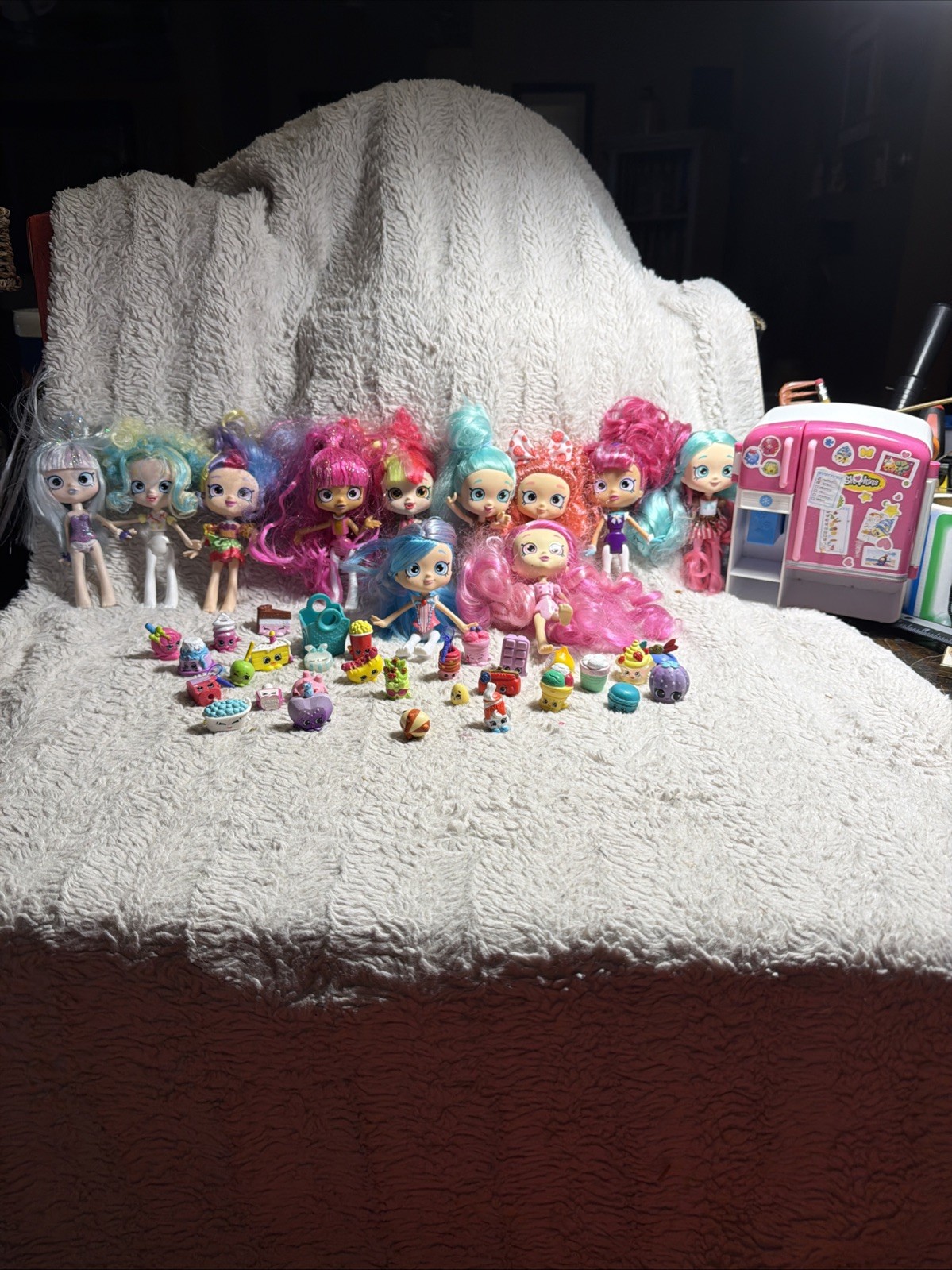 30 Shopkins And Shopkins Fridge , Great Lot !