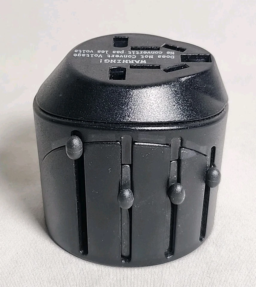 ¡Adaptador de enchufe de viaje internacional Kensington de caja abierta! ¡Excelente estado! Foto 2 de 4