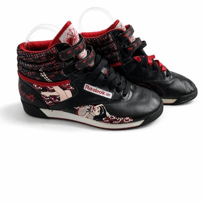 Reebok Alice im Wunderland Queen Of Hearts Sneaker Damen UK5,5 EU38,5