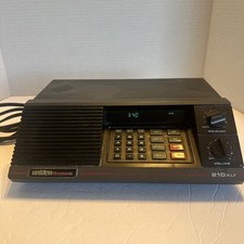 Uniden Bearcat 210XLT - 40 Channel Radio Scanning System NO Antenna Or Manual