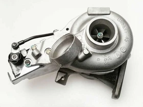 Garrett Turbolader für Mercedes C200 C220 E200 E220 CDI 100kW A6460901080 752990
