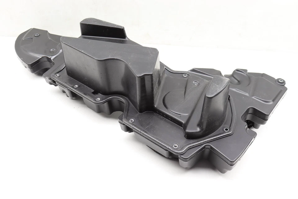 AUDI Q7 2016-2021 - Altavoz delantero derecho / Subwoofer / BASS BOX (BOSE) Foto 3 de 4