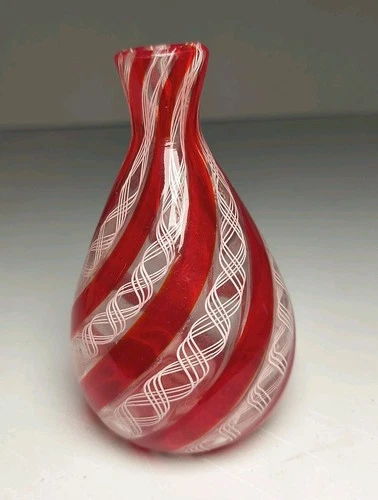 Vintage Latticino Zanfirico Bacchetta Murano Glass Vase Red White Swirl 4.25"