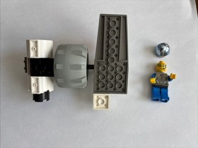 Lego Space Life on Mars: 7310 Mono Jet  w/Minifigure - Partial Set