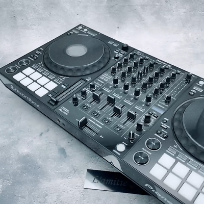 Pioneer DDJ-1000 Professional DJ Controller Rekordbox 4 Pioneer DDJ-1000 Professional DJ Controller Rekordbox 4