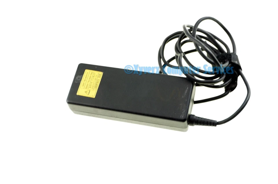 PA5034U-1ACA ADAPTADOR DE CORRIENTE TOSHIBA GENUINO 19V (GRD B)(FD112) Foto 2 de 2