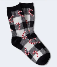 Aeropostale Women's Socks OS Candy Cane Buffalo Check Fuzzy Crew Socks NWT