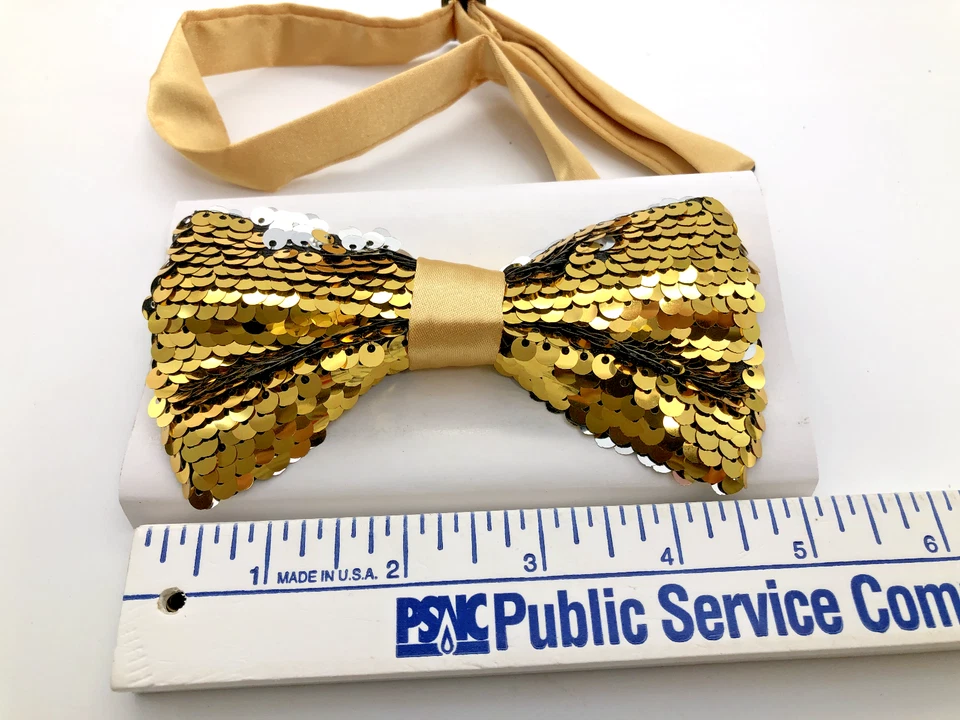 Lote de 2 pajaritas de lentejuelas plateadas y doradas con bolsillo conjunto de pañuelos cuadrados nuevo Foto 4 de 4