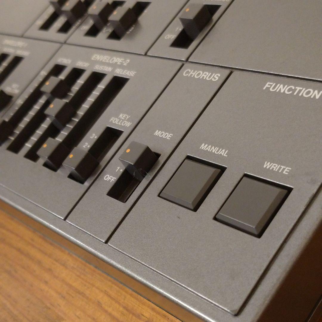 Roland PG-800 Synthesizer Programmer w/ cable Function Roland PG-800 Synthesizer Programmer w/ cable Function