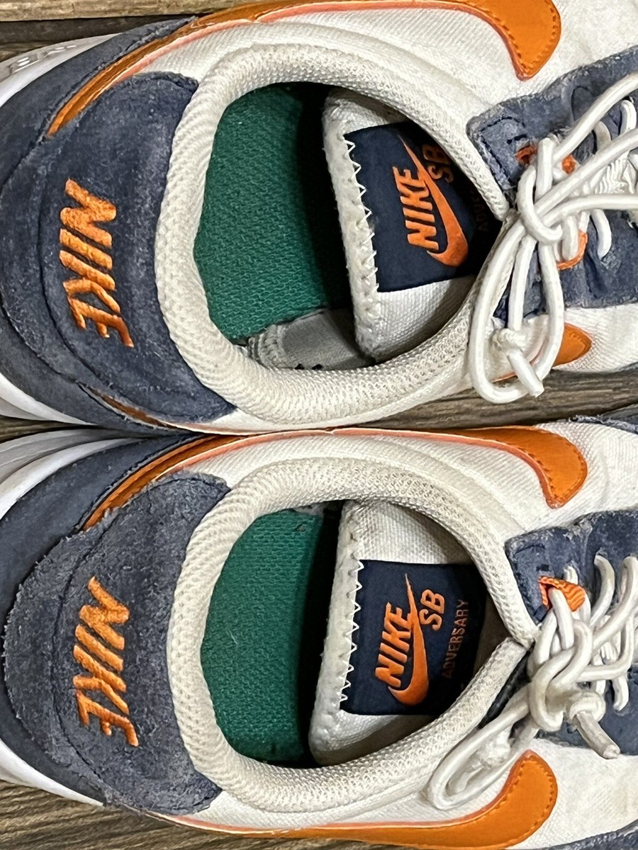 Size 8.5 Men\'s - Nike Adversary Premium SB Navy Safety Orange EU 42 (T11) Size 8.5 - Nike Adversary Premium SB Navy Safety Orange for  main image 4