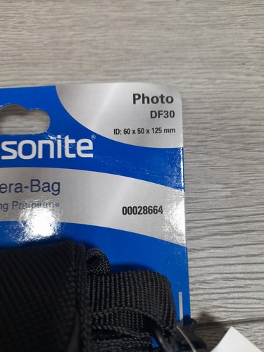 Samsonite Camera Bag Trekking Camping Hiking Black Compact Digital Camera Case - Picture 5 of 5
