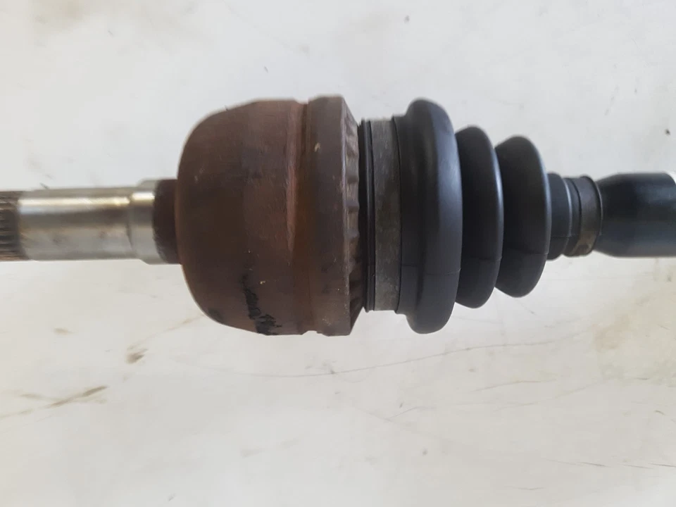 SAAB 9-3 1.9 Diesel Izquierdo Transmisión - GB Pasajero Frente 2005-11 9186550 - Imagen 4 de 4