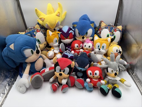 Sonic The Hedgehog Plush Large & Small 16 Plushies Lot