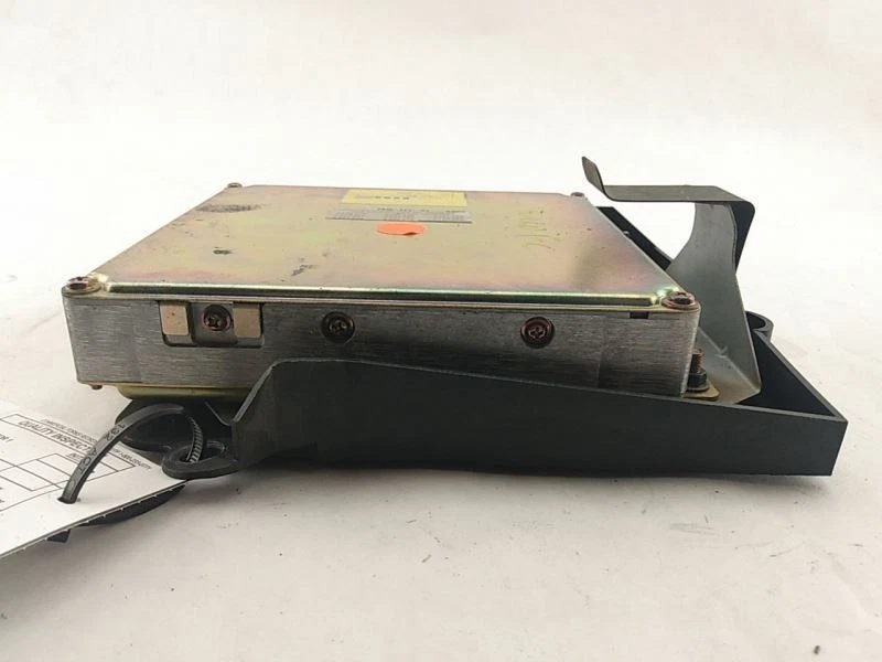 Módulo de control del motor AUDI Cabriolet 8G ECM 2,8 L V6 VIN A FWD compatible con 1995-1998 Foto 2 de 4