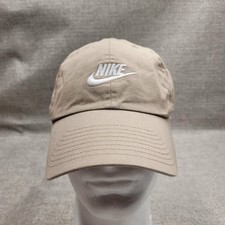 Nike Unisex Adult Club Unstructured Futura Wash Cap, Khaki/White, M/L