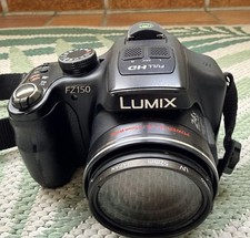 Panasonic Lumix DMC-FZ150 Bridgekamera - im guten Zustand!