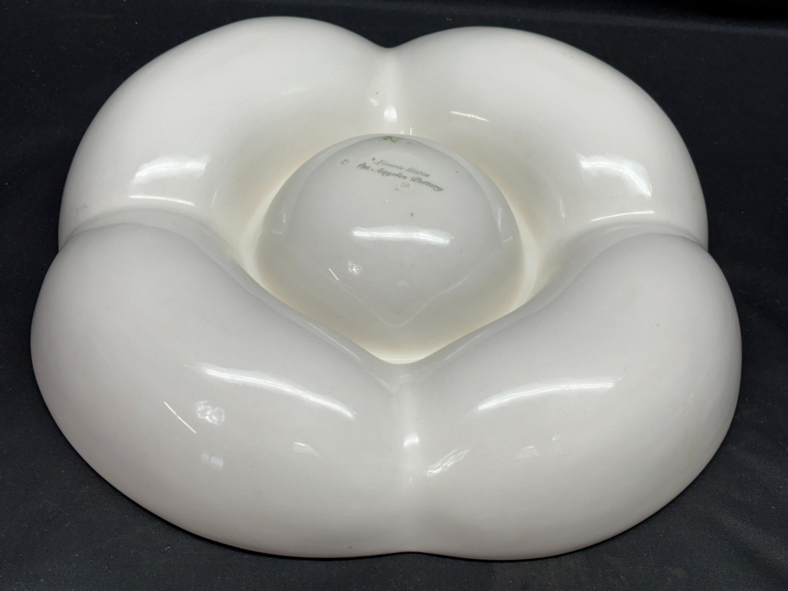 Laurie Gates "HOLIDAY" Los Angeles Hand Painted ~ Chip Dip Bowl ~ 12 1/4"