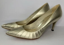 Stuart Weitzman Gold Metallic Pumps 9.5M Threaded Supple Kid Stiletto PW17000
