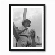 Untitled Photo, Possibly Related To Framed Wall Art Poster Canvas Print Picture