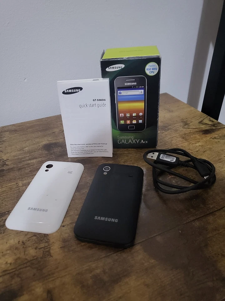 Samsung Galaxy Ace GT S5830i Mobile Phone Fully Working Retro Android Black  - Image 4 of 4