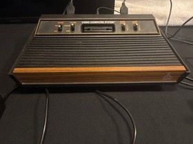 Atari 2600 Woodgrain Promo Console 10 Games Star Raiders Robot Tank