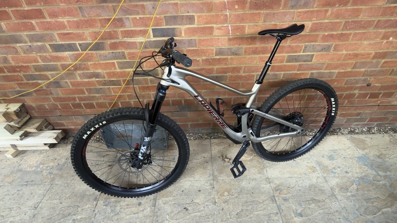 Lapierre Zesty Am CF 7.9 Carbon Mountain Bike 2023 L 29er Full Suspension