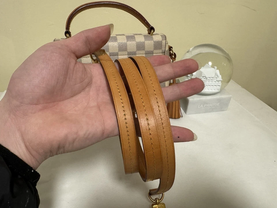 LOUIS VUITTON Damier Azur Handbag Croisette N41581 White/251172 - Image 4 of 4