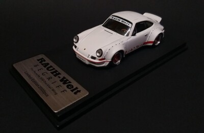 Model Collect RWB RAUH-Welt BEGRIFF Porsche 930 Pearl White 1/64
