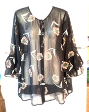 CABI La Di Da BLACK FLORAL 3/4 TIERED BELL SLEEVE CHIFFON BLOUSE TOP SIZE L