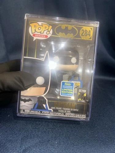 Funko Pop! DC Super Heroes Batman #284 2019 Summer Convention Limited Exclusive