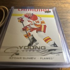 2025-26 Upper Deck Series 2 Young Guns #478 Aydar Suniev Flames