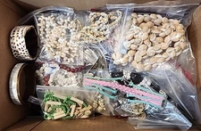 Jewelry Wearable Beach Life Collection 5 Lbs Lot #3489 See Description Below