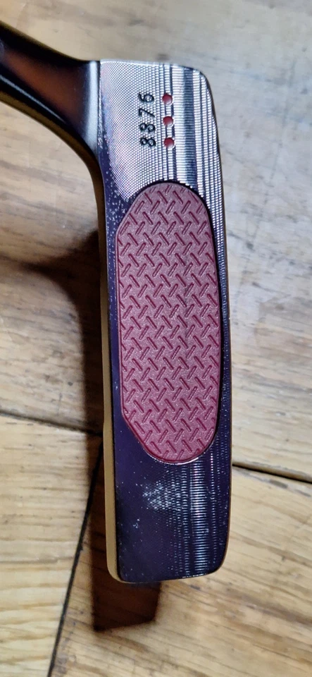 Wilson Staff 8876 Putter, Red Face, Steel Shaft, WS Grip, VGC + Head Cover - Image 3 of 4