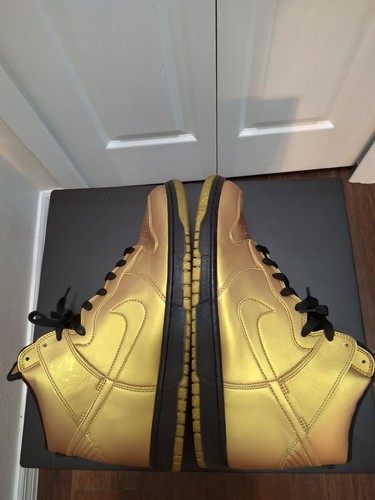 Size 11.5 - Men's Nike Dunk High Olympic Gold Black 2004 Sneakers - Picture 7 of 11