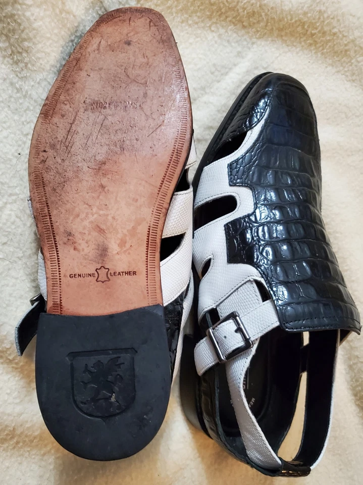 Sandalias de cuero Stacy Adams para hombre blancas y negras con estampado de cocodrilo talla 13 pescador Foto 3 de 4