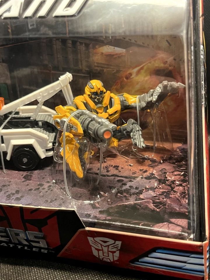 Transformers Screen Battles Final Stand Longarm and Bumblebee - Image 3 of 4