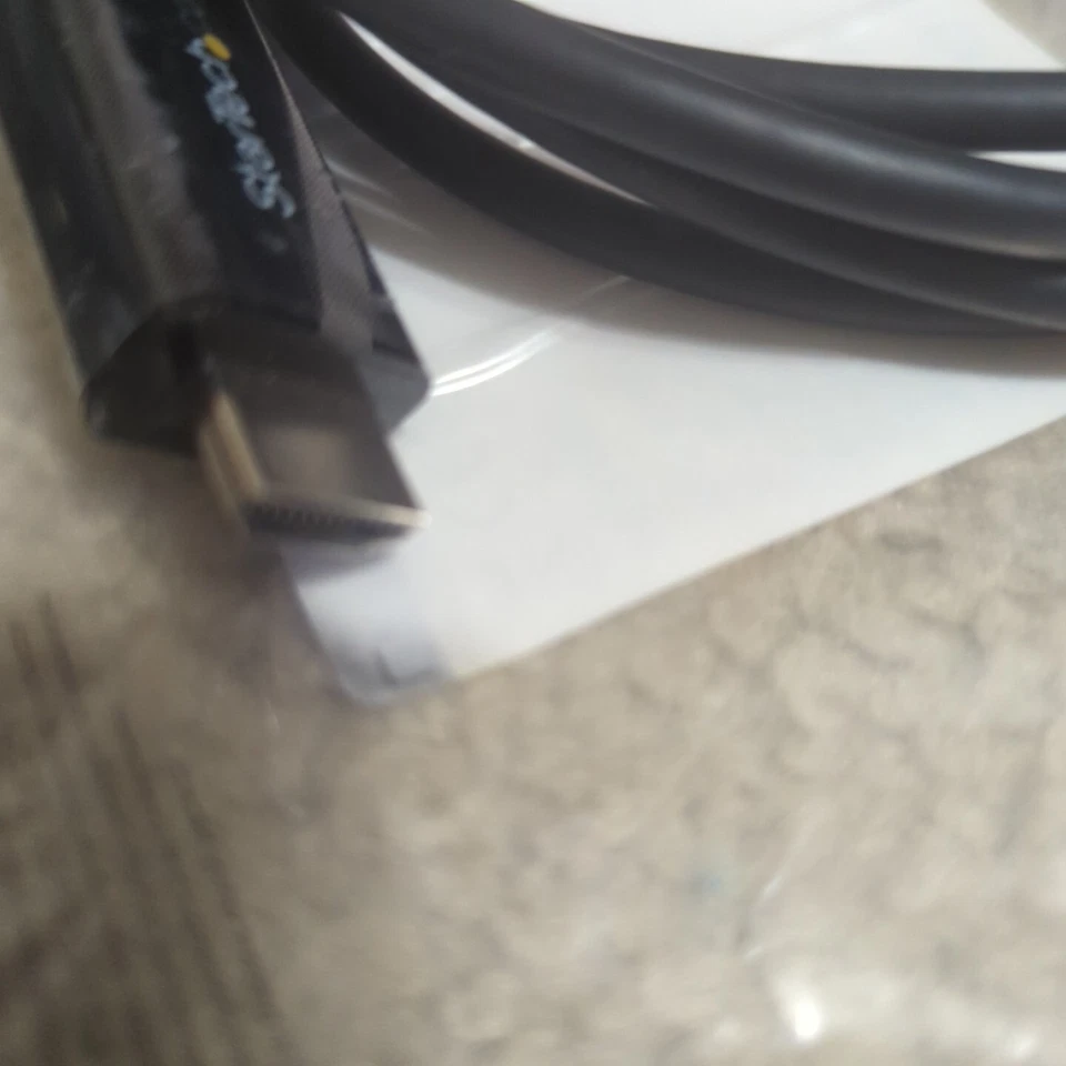 StarTech.com MDP2HDMM2MB Mini DisplayPort to HDMI Converter Cable - 6 ft (2m) - - Image 2 of 4