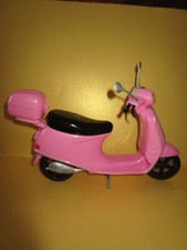 BZ-50) SCOOTER BARBIE VESPA VINTAGE ROSA + CASCO AGGIUNTIVO MATTEL