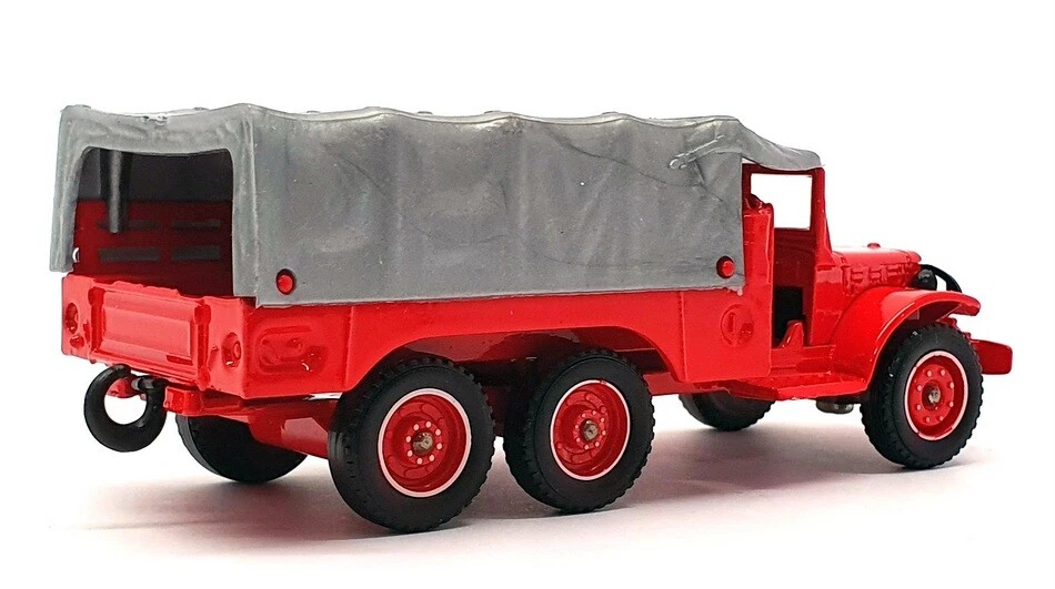 Solido 1/43 Scale 2105 - Dodge 6x6 Pompiers Fire Truck - Red/Silver - Image 2 of 4